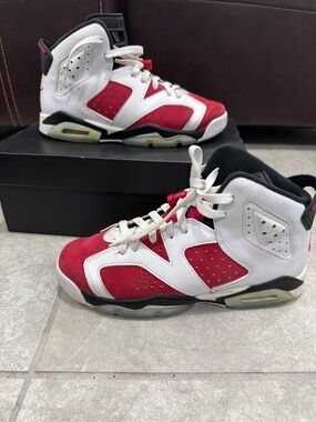 Size 6.5Y/8 Women- Jordan 6 Retro OG Mid Carmine